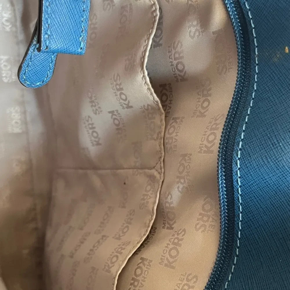 NWOT Michael Kors Blue Tote Bag Purse - Picture 5 of 11